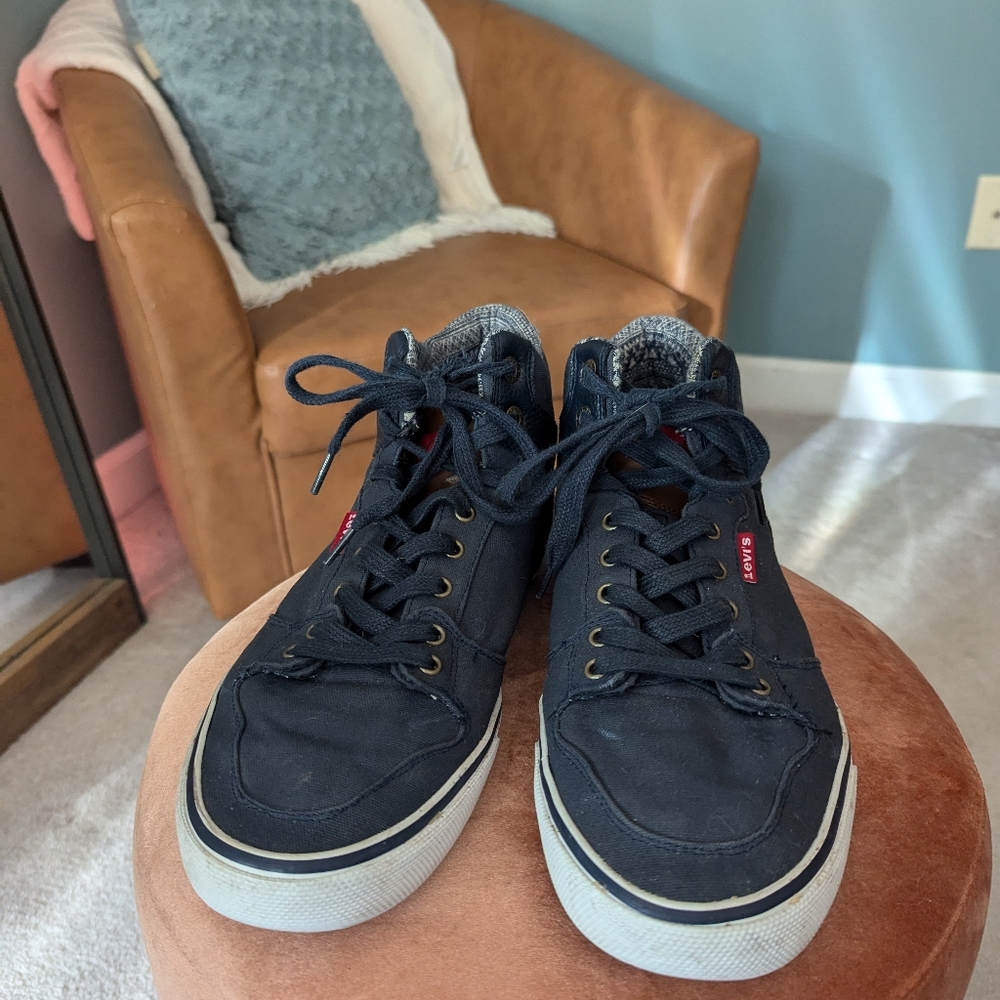 Men's navy canvas Levi's boots